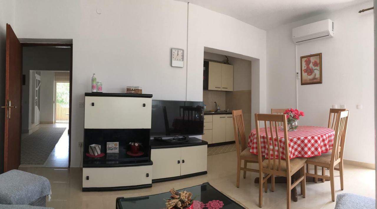 Apartment Neretva Dream Komin  Luaran gambar