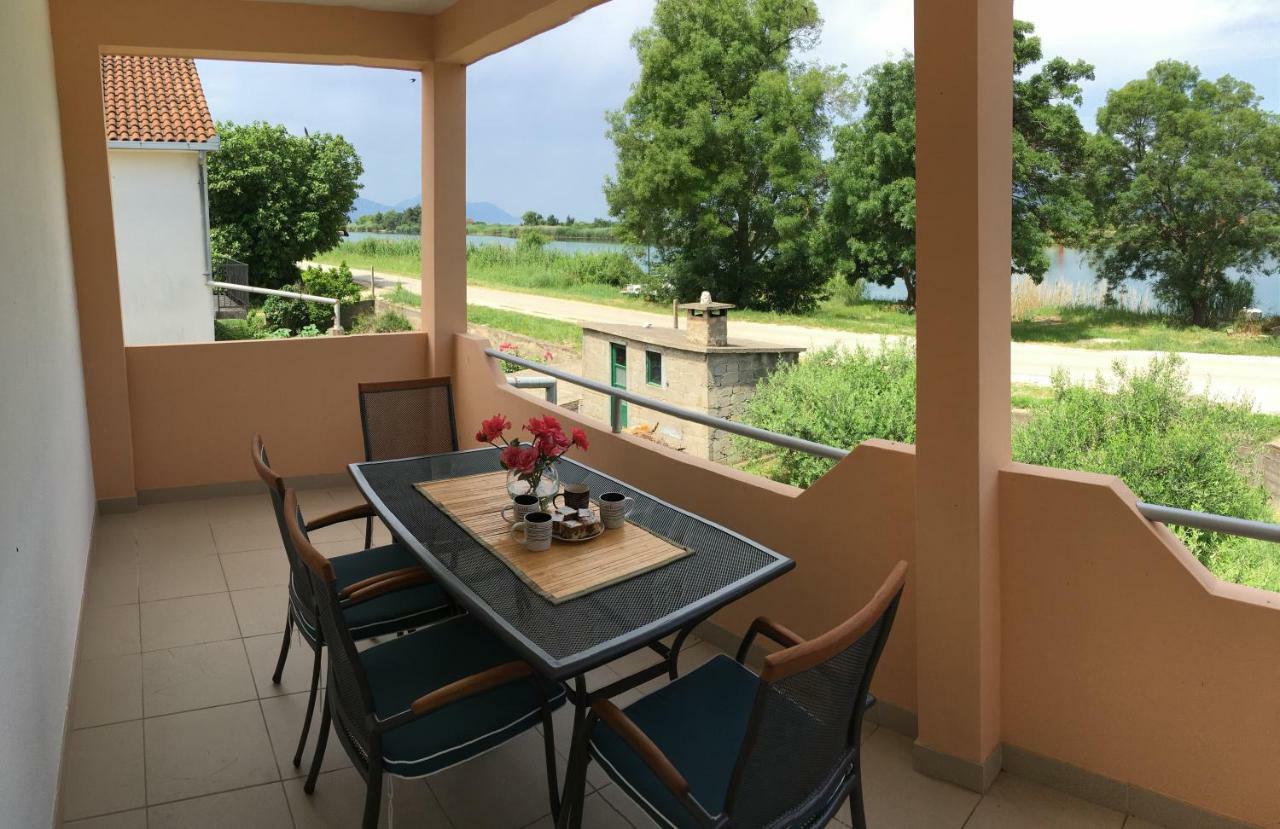 Apartment Neretva Dream Komin  Luaran gambar