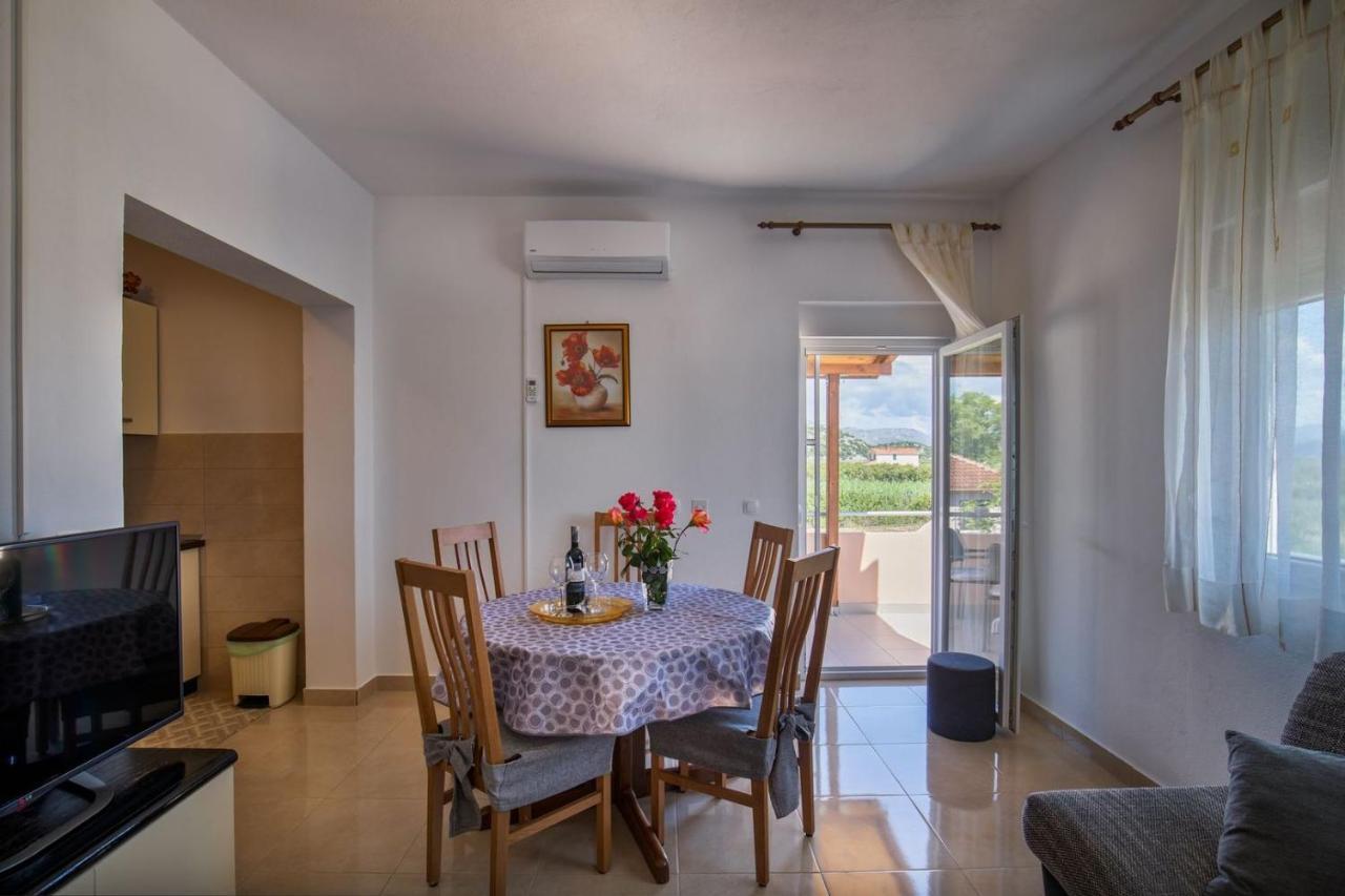 Apartment Neretva Dream Komin  Luaran gambar