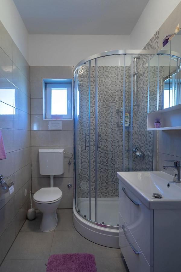 Apartment Neretva Dream Komin  Luaran gambar